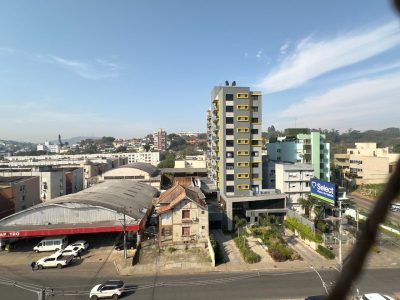 Cobertura à venda com 174m², 3 quartos, 1 suíte, 2 vagas no bairro Menino Deus em Porto Alegre - Foto 30