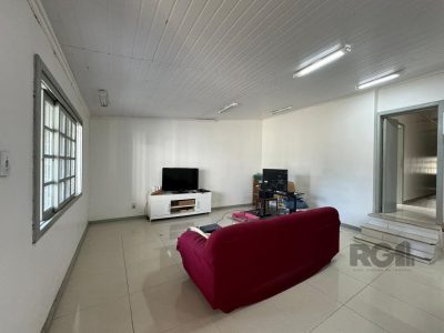 Casa à venda com 100m², 3 quartos no bairro Ipanema em Porto Alegre - Foto 2