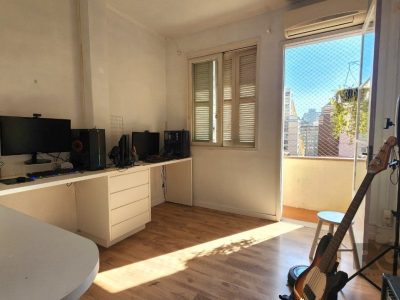 Apartamento à venda com 68m², 2 quartos no bairro Centro Histórico em Porto Alegre - Foto 12