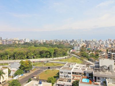 Apartamento à venda com 97m², 3 quartos, 1 suíte, 2 vagas no bairro Jardim Europa em Porto Alegre - Foto 11