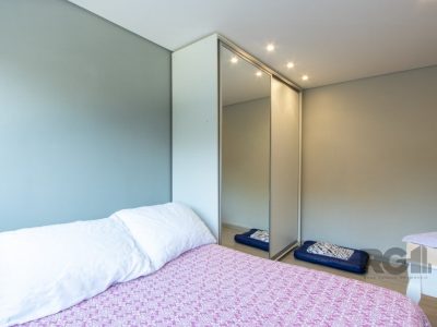 Apartamento à venda com 54m², 2 quartos, 1 suíte, 1 vaga no bairro Tristeza em Porto Alegre - Foto 17