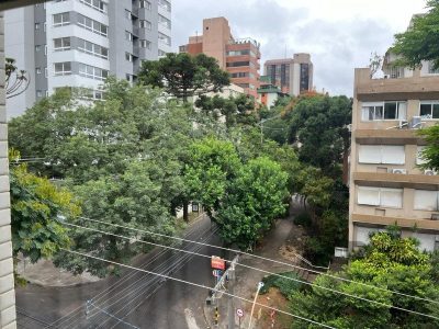 Apartamento à venda com 117m², 3 quartos, 1 suíte, 2 vagas no bairro Auxiliadora em Porto Alegre - Foto 26