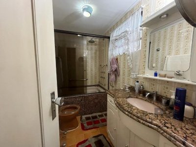 Apartamento à venda com 117m², 3 quartos, 1 suíte, 2 vagas no bairro Auxiliadora em Porto Alegre - Foto 28