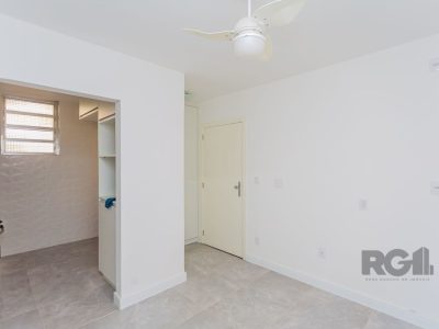 Apartamento à venda com 48m², 2 quartos, 1 vaga no bairro Mont Serrat em Porto Alegre - Foto 9