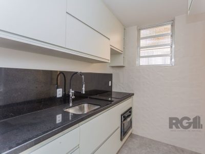 Apartamento à venda com 48m², 2 quartos, 1 vaga no bairro Mont Serrat em Porto Alegre - Foto 2