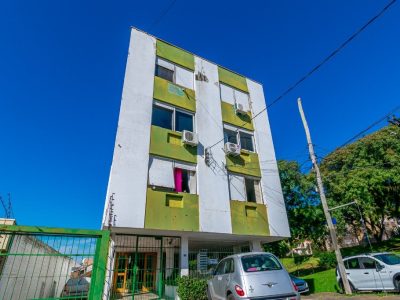 Apartamento à venda com 90m², 3 quartos, 1 suíte, 1 vaga no bairro Medianeira em Porto Alegre - Foto 37