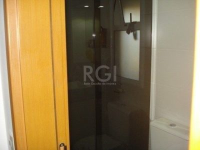 Apartamento à venda com 65m², 2 quartos, 1 suíte, 1 vaga no bairro Tristeza em Porto Alegre - Foto 19