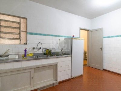 Apartamento à venda com 104m², 3 quartos no bairro Centro Histórico em Porto Alegre - Foto 3