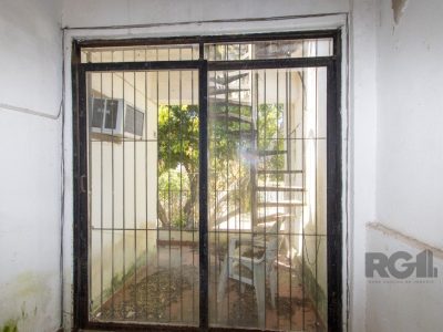 Casa à venda com 220m², 4 quartos, 3 vagas no bairro Tristeza em Porto Alegre - Foto 24