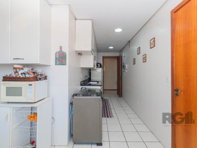 Apartamento à venda com 106m², 3 quartos, 1 suíte, 2 vagas no bairro Jardim Botânico em Porto Alegre - Foto 26