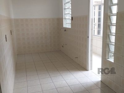 Apartamento à venda com 86m², 3 quartos no bairro Passo d'Areia em Porto Alegre - Foto 17