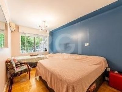 Apartamento à venda com 130m², 4 quartos, 1 suíte no bairro Bela Vista em Porto Alegre - Foto 11