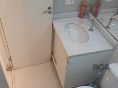 Apartamento à venda com 48m², 2 quartos, 1 vaga no bairro Glória em Porto Alegre - Foto 9