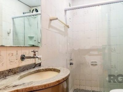 Apartamento à venda com 129m², 3 quartos, 1 suíte, 1 vaga no bairro Santana em Porto Alegre - Foto 13