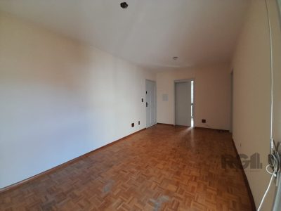 Apartamento à venda com 66m², 2 quartos no bairro Passo d'Areia em Porto Alegre - Foto 9