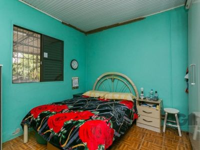 Casa à venda com 84m², 2 quartos, 1 vaga no bairro Cristal em Porto Alegre - Foto 3