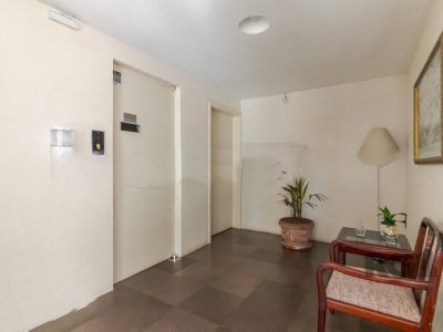 Apartamento à venda com 118m², 3 quartos, 1 suíte, 1 vaga no bairro Petrópolis em Porto Alegre - Foto 15