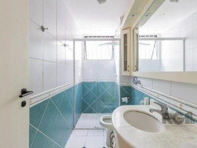 Apartamento à venda com 81m², 3 quartos, 1 suíte, 1 vaga no bairro Rio Branco em Porto Alegre - Foto 11