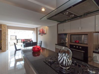 Casa Condominio à venda com 307m², 3 quartos, 1 suíte, 4 vagas no bairro Cristal em Porto Alegre - Foto 6