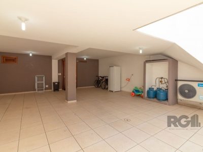 Casa Condominio à venda com 307m², 3 quartos, 1 suíte, 4 vagas no bairro Cristal em Porto Alegre - Foto 12