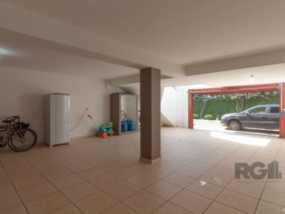 Casa Condominio à venda com 307m², 3 quartos, 1 suíte, 4 vagas no bairro Cristal em Porto Alegre - Foto 13