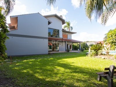 Casa à venda com 278m², 3 quartos, 3 suítes, 4 vagas no bairro Ipanema em Porto Alegre - Foto 25