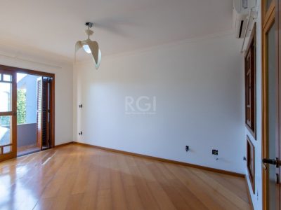 Casa à venda com 278m², 3 quartos, 3 suítes, 4 vagas no bairro Ipanema em Porto Alegre - Foto 53