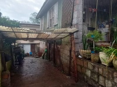 Casa à venda com 180m², 2 quartos no bairro Tristeza em Porto Alegre - Foto 3