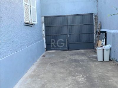 Casa à venda com 67m², 2 quartos, 3 vagas no bairro Passo d'Areia em Porto Alegre - Foto 22