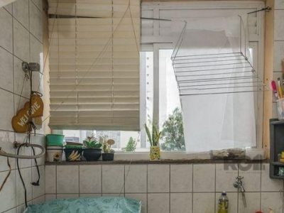 Apartamento à venda com 74m², 3 quartos, 1 vaga no bairro Chácara das Pedras em Porto Alegre - Foto 24