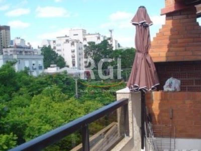 Casa Condominio à venda com 159m², 2 quartos, 1 suíte, 2 vagas no bairro Menino Deus em Porto Alegre - Foto 3