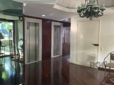 Cobertura à venda com 269m², 3 quartos, 1 suíte, 3 vagas no bairro Moinhos de Vento em Porto Alegre - Foto 29