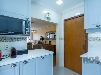 Apartamento à venda com 100m², 3 quartos, 1 suíte, 1 vaga no bairro Tristeza em Porto Alegre - Foto 22