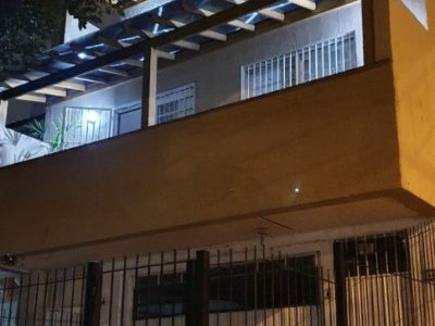 Casa à venda com 150m², 4 quartos, 1 suíte, 4 vagas no bairro Cristal em Porto Alegre - Foto 11