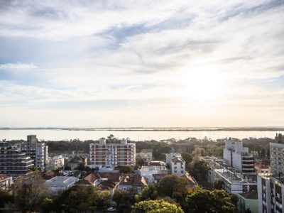 Apartamento à venda com 103m², 3 quartos, 3 suítes, 2 vagas no bairro Menino Deus em Porto Alegre - Foto 3