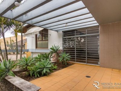 Casa à venda com 1.820m², 3 quartos, 1 suíte, 12 vagas no bairro Menino Deus em Porto Alegre - Foto 13