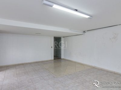 Casa à venda com 1.820m², 3 quartos, 1 suíte, 12 vagas no bairro Menino Deus em Porto Alegre - Foto 19