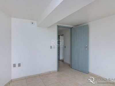 Casa à venda com 1.820m², 3 quartos, 1 suíte, 12 vagas no bairro Menino Deus em Porto Alegre - Foto 21