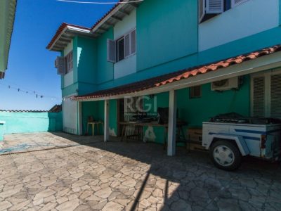 Casa à venda com 200m², 5 quartos, 6 vagas no bairro Santa Tereza em Porto Alegre - Foto 21