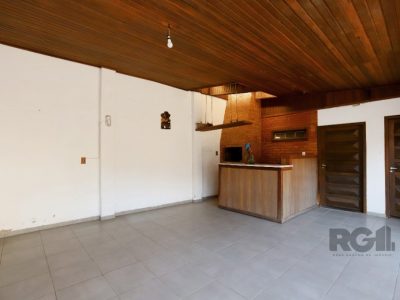 Casa à venda com 200m², 3 quartos, 1 suíte, 2 vagas no bairro Passo d'Areia em Porto Alegre - Foto 46