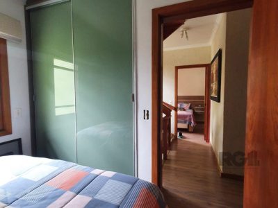 Casa Condominio à venda com 131m², 3 quartos, 1 suíte, 2 vagas no bairro Ipanema em Porto Alegre - Foto 16