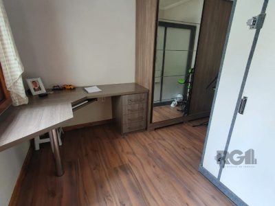 Casa Condominio à venda com 131m², 3 quartos, 1 suíte, 2 vagas no bairro Ipanema em Porto Alegre - Foto 17