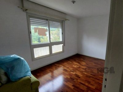 Apartamento à venda com 61m², 2 quartos, 1 vaga no bairro Higienópolis em Porto Alegre - Foto 2