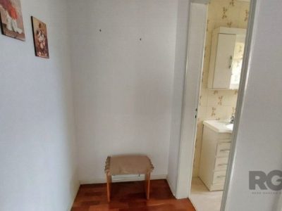 Apartamento à venda com 61m², 2 quartos, 1 vaga no bairro Higienópolis em Porto Alegre - Foto 4