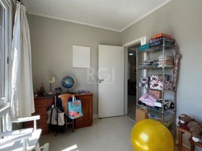 Cobertura à venda com 211m², 3 quartos, 1 suíte, 2 vagas no bairro Jardim Lindóia em Porto Alegre - Foto 12