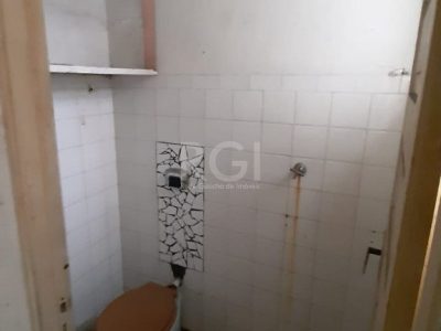 Apartamento à venda com 103m², 3 quartos, 1 suíte no bairro Farroupilha em Porto Alegre - Foto 10