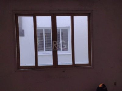 Apartamento à venda com 103m², 3 quartos, 1 suíte no bairro Farroupilha em Porto Alegre - Foto 13