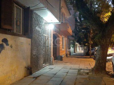 Apartamento à venda com 103m², 3 quartos, 1 suíte no bairro Farroupilha em Porto Alegre - Foto 7