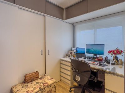 Apartamento à venda com 121m², 3 quartos, 1 suíte, 3 vagas no bairro Passo d'Areia em Porto Alegre - Foto 21