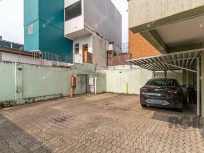 Apartamento à venda com 104m², 3 quartos, 1 vaga no bairro Medianeira em Porto Alegre - Foto 7